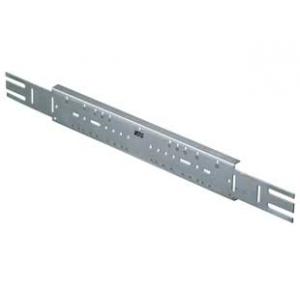 Стальная пластина с винтами